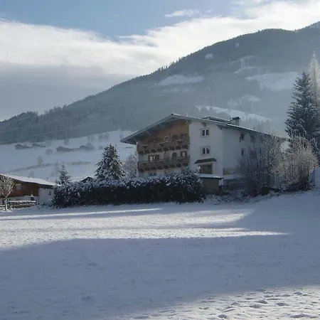 Casa Montana Guest house 3*