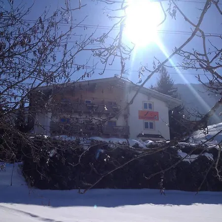 Casa Montana Guest house