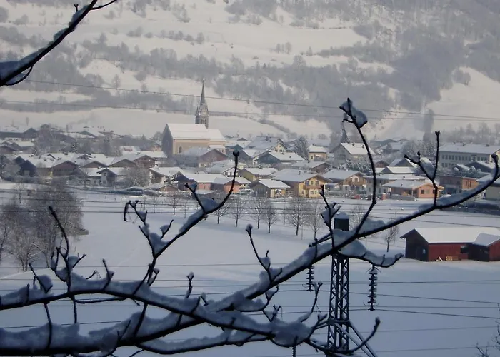 Casa Montana ゲストハウス 3*